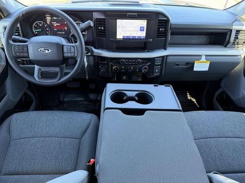Agate Black Metallic 2026 Ford F-250 XL