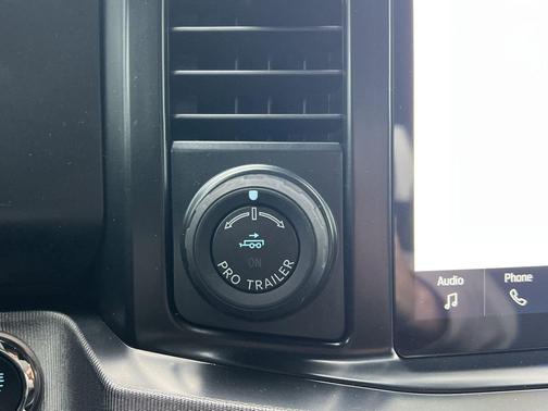 Agate Black Metallic 2026 Ford F-350 Platinum