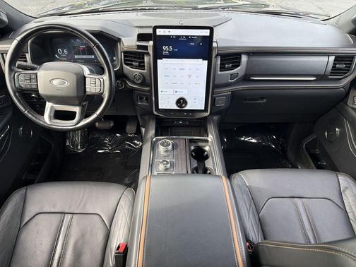 Dark Matter Metallic 2022 Ford Expedition Platinum