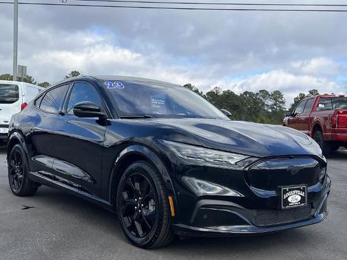 2023 Ford Mustang Mach-E PREMIUM