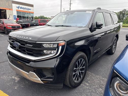 Black Metallic 2025 Ford Expedition Platinum