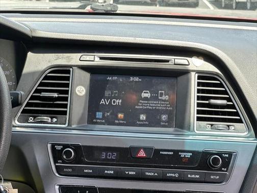 2017 Hyundai SONATA SE