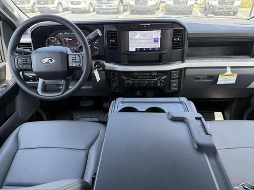 2025 Ford F-250 XL