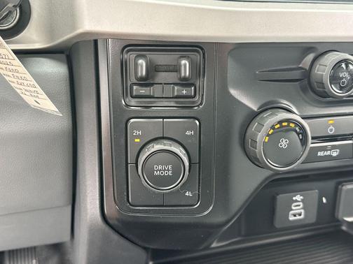 Oxford White 2025 Ford F-450 XL