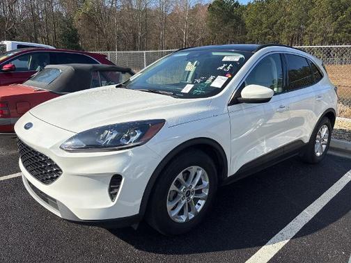 2021 Ford Escape SE