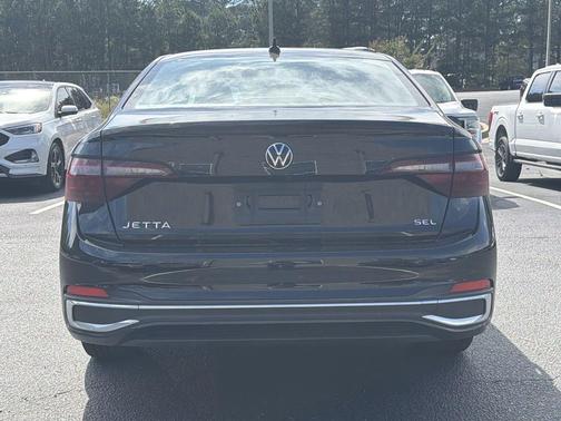 Deep Black Pearl 2024 Volkswagen Jetta 1.5T SEL