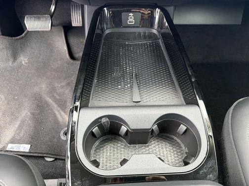 Shadow Black 2025 Ford Mustang Mach-E Premium