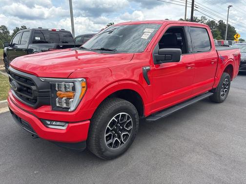 Race Red 2023 Ford F-150 XLT