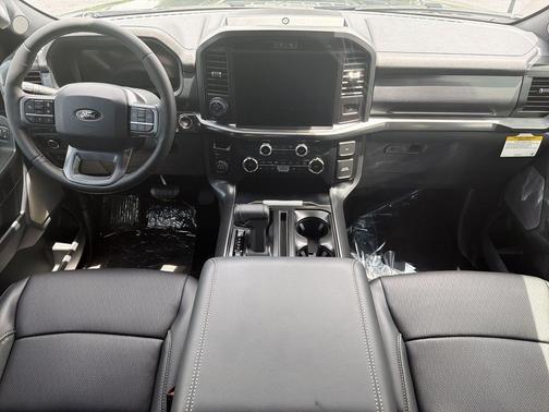 Agate Black Metallic 2026 Ford F-150 Lariat