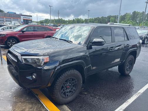 Midnight Black Metallic 2024 Toyota 4Runner SR5