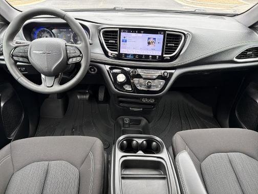 2023 Chrysler Pacifica TOURING