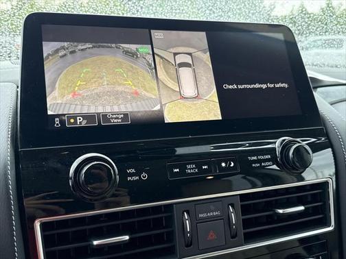 2024 Nissan Armada Platinum 2WD