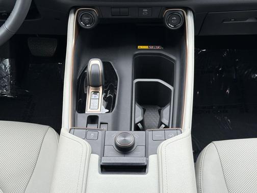 Celestial Silver Metallic 2024 Toyota Grand Highlander Hybrid Limited MAX