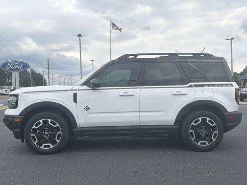 Oxford White 2024 Ford Bronco Sport Outer Banks