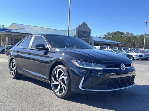 2025 Volkswagen Jetta 1.5T SEL