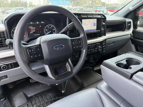 OXFORD WHITE 2024 Ford F-250 XL