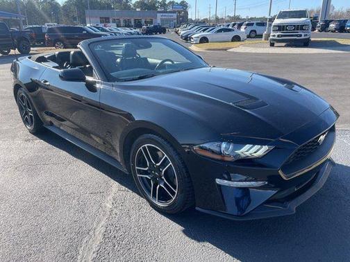 2022 Ford Mustang EcoBoost Premium