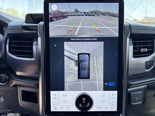 2022 Ford Expedition Max Platinum