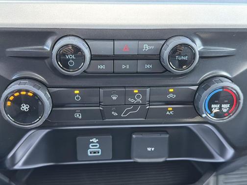 Oxford White 2025 Ford F-450 XL