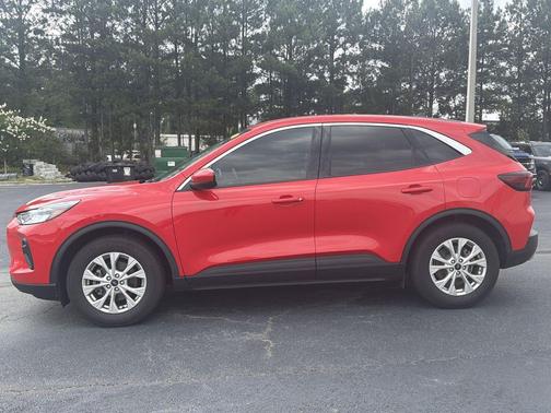 Race Red 2024 Ford Escape Active