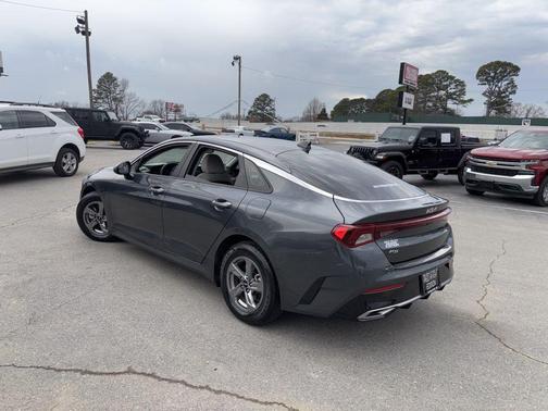 2022 Kia K5 LXS