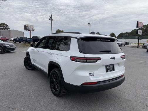 2024 Jeep Grand Cherokee L Altitude