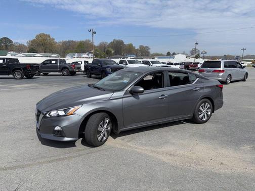 2021 Nissan Altima S FWD