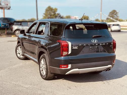 2022 Hyundai PALISADE SE