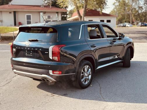 2022 Hyundai PALISADE SE