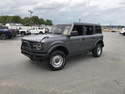 Carbonized Gray Metallic 2022 Ford Bronco