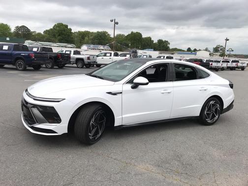 Serenity White 2025 Hyundai SONATA SEL