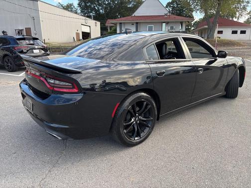 2017 Dodge Charger R/T