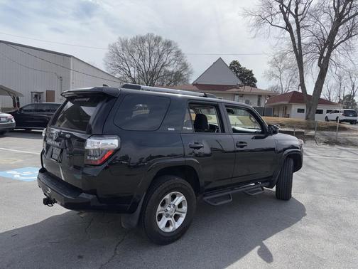 2020 Toyota 4Runner SR5
