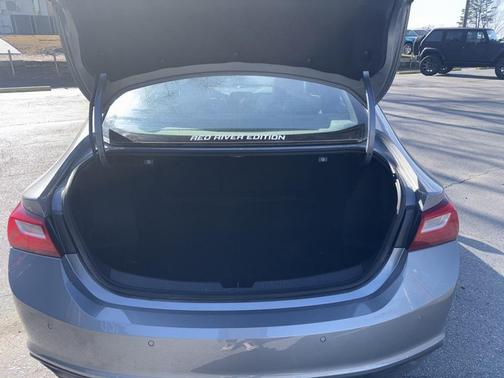 2025 Chevrolet Malibu FWD 1LT