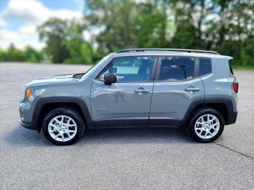 2022 Jeep Renegade Latitude