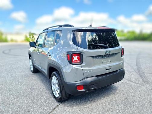 2022 Jeep Renegade Latitude