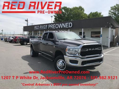 Granite Crystal Metallic Clearcoat 2022 RAM 3500 Tradesman Crew Cab 4x4 8' Box