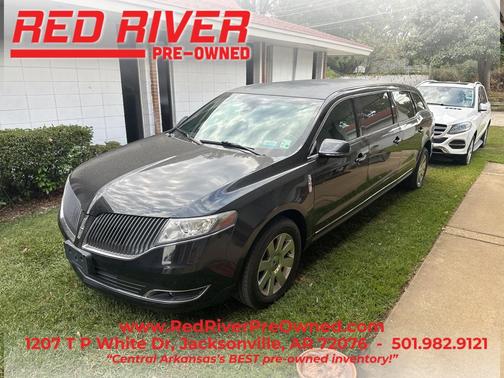 2014 Lincoln MKT Limo/Hearse