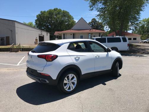 Summit White 2024 Buick Encore GX Preferred