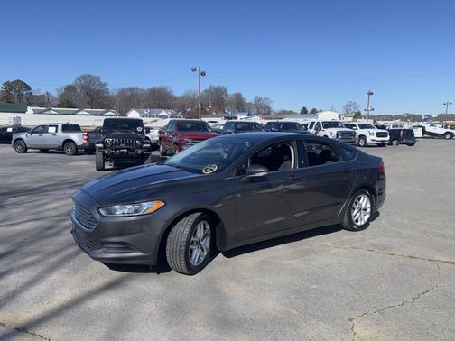 2015 Ford Fusion SE
