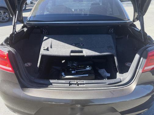 2012 Volkswagen Eos Executive