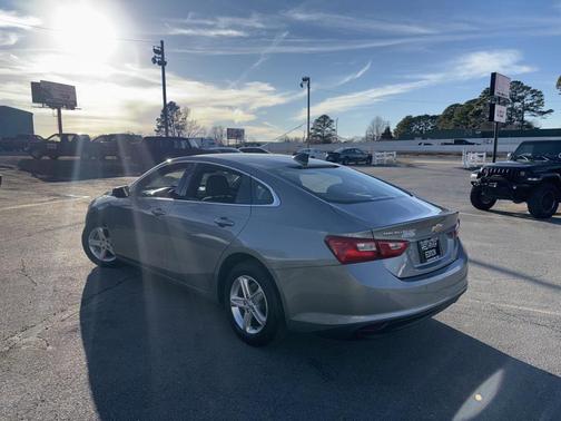 2023 Chevrolet Malibu 1LS