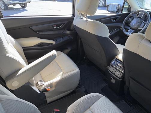 2024 Subaru Ascent Premium 7-Passenger