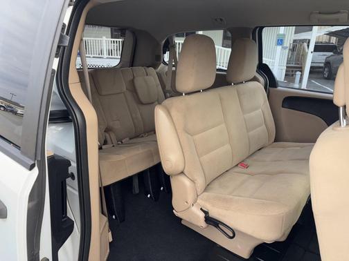 2016 Dodge Grand Caravan AVP/SE