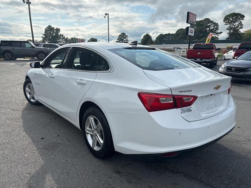 2023 Chevrolet Malibu 1LS