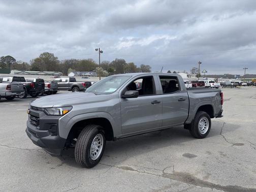 2024 Chevrolet Colorado WT