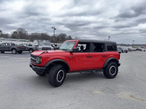 2023 Ford Bronco Black Diamond