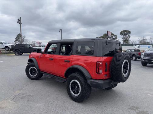 2023 Ford Bronco Black Diamond