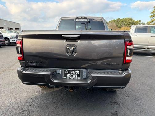 2024 RAM 3500 Limited Crew Cab 4x4 6'4' Box