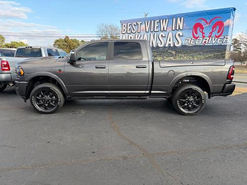 2024 RAM 3500 Limited Crew Cab 4x4 6'4' Box